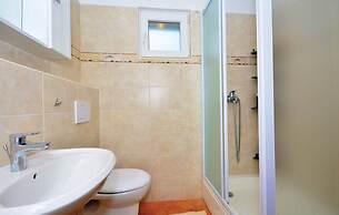 New Modern House in a Quiet Island Area w. Garden