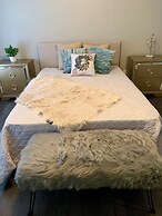 The Roulette Duplex-Private Yard&Parking