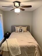 The Roulette Duplex-Private Yard&Parking