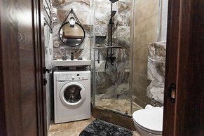 More Apartments na Estonskoy 37 k8