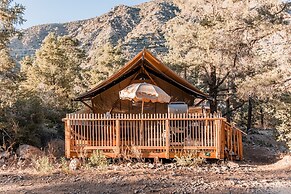 Huttopia Paradise Springs