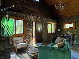 Huttopia Paradise Springs