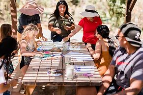 Huttopia Paradise Springs