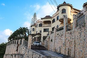 Clarridge View Guest House