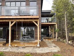 Stone Cove Waterfront Adults Only B&B