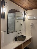 Stone Cove Waterfront Adults Only B&B