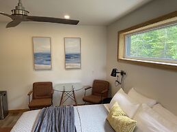 Stone Cove Waterfront Adults Only B&B