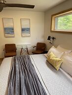 Stone Cove Waterfront Adults Only B&B