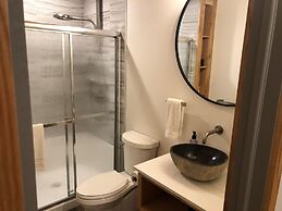 Stone Cove Waterfront Adults Only B&B