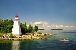 Stone Cove Waterfront Adults Only B&B