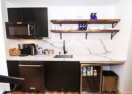 Stone Cove Waterfront Adults Only B&B