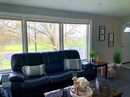 The Grand Gorge Villa-With Yard& Parking