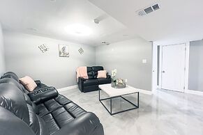 The Grand Gorge Villa-With Yard& Parking