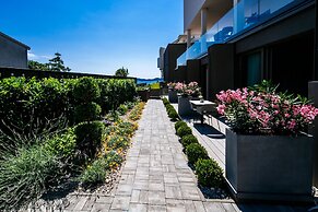 Dedaj Resort - Villa Auri