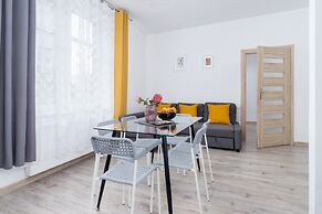 Apartment Bosacka Cracow by Renters