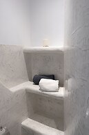 Demilmar Luxury Suites