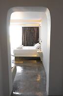 Demilmar Luxury Suites