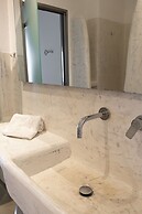 Demilmar Luxury Suites