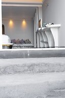 Demilmar Luxury Suites