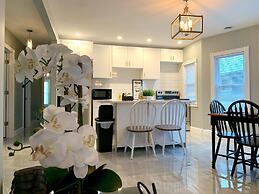 The Maid of the Mist Villa-Yard &Parking