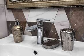 More Apartments na Estonskoy 37 k 8