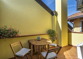 New Deal - APT with Terrace & Jacuzzi