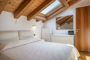 New Deal - APT with Terrace & Jacuzzi