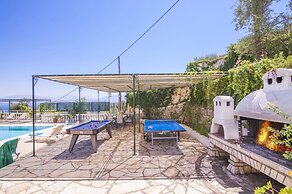 Villa Agathi with amazing view and pool