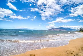 Maui Banyan H506 1 Bedroom Condo by RedAwning