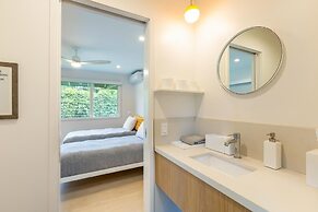 Haena Place 3 Bedroom Home by RedAwning