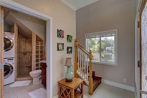 Paradise Ocean View 2 Bedroom Home by RedAwning