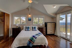 Paradise Ocean View 2 Bedroom Home by RedAwning