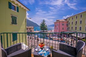 Dogana Best Lake View
