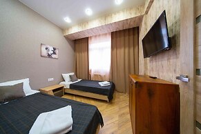 More Apartments na Estonskoy 37 k9