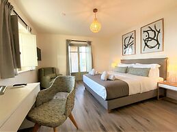 Katergo Luxury Villas