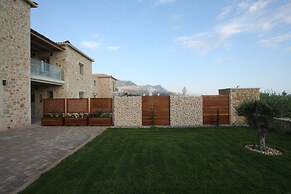 Katergo Luxury Villas