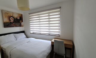 Grace Apartments - Living Stream 1