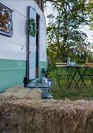 Private Glamping in a Vintage Caravan & Bell Tent