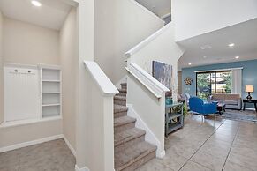 Deluxe and Roomy 6BD Home Close To Disney #6st413