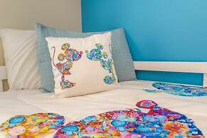 Deluxe and Roomy 6BD Home Close To Disney #6st413