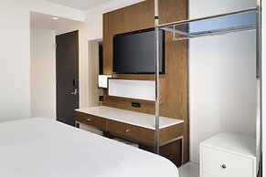 Best Western Premier Empire State Hotel