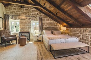 Palazzo del Mare - Essenza