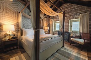 Palazzo del Mare - Essenza