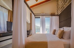 Palazzo del Mare - Essenza