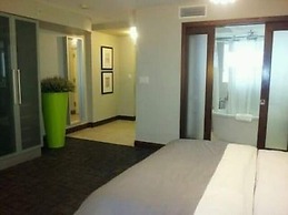 Ocean Drive Studios Beach Front