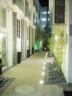 Ocean Drive Studios Beach Front