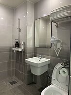 Aroomi Hotel Hyupjae