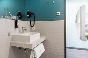 Holiday Inn - the niu, Seven Dusseldorf Ost by IHG