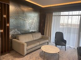 Tisia Hotel & Spa