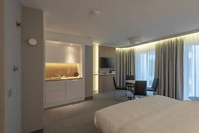Holiday Inn Express and Suites Potsdam by IHG